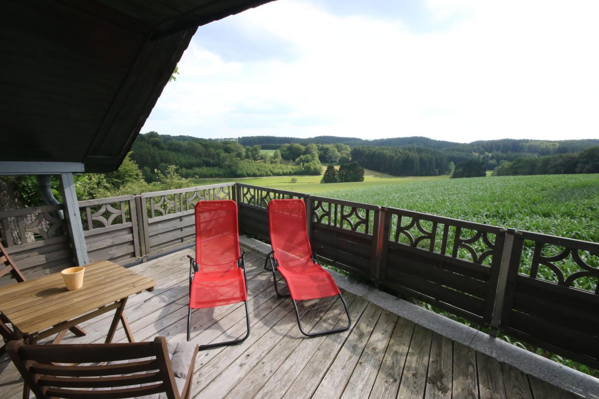 Kleines Haus Mitten In Der Natur Mit Eigener Terrasse Und Sonnenbalkon Halver Exterior foto